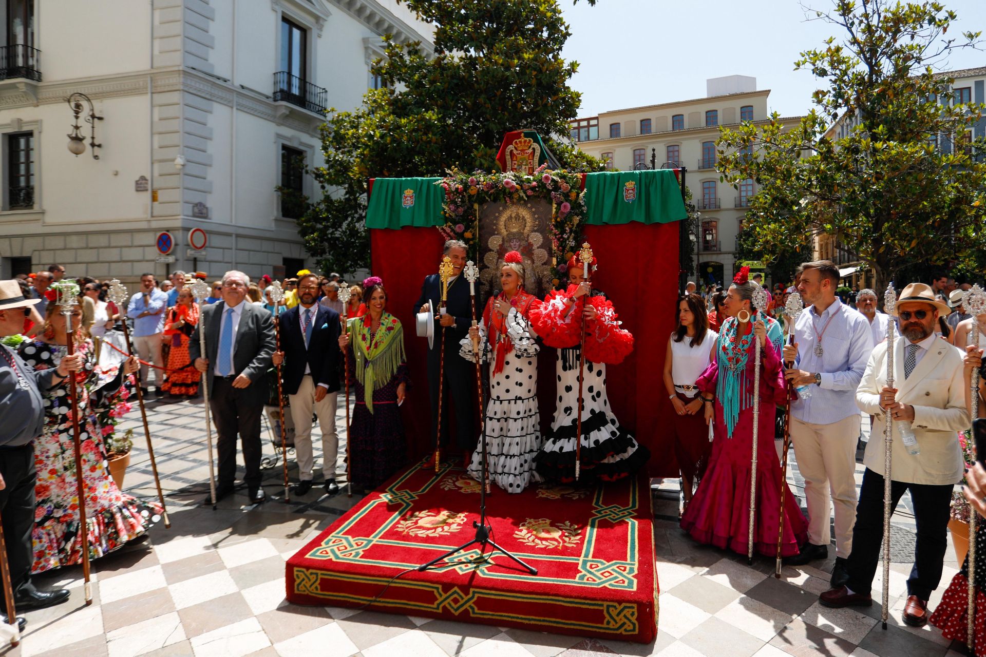 Granada pone en marcha 700 peregrinos y 55 carretas para El Rocío