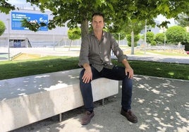 Juan Luis Ávila en una zona verde de la capital.