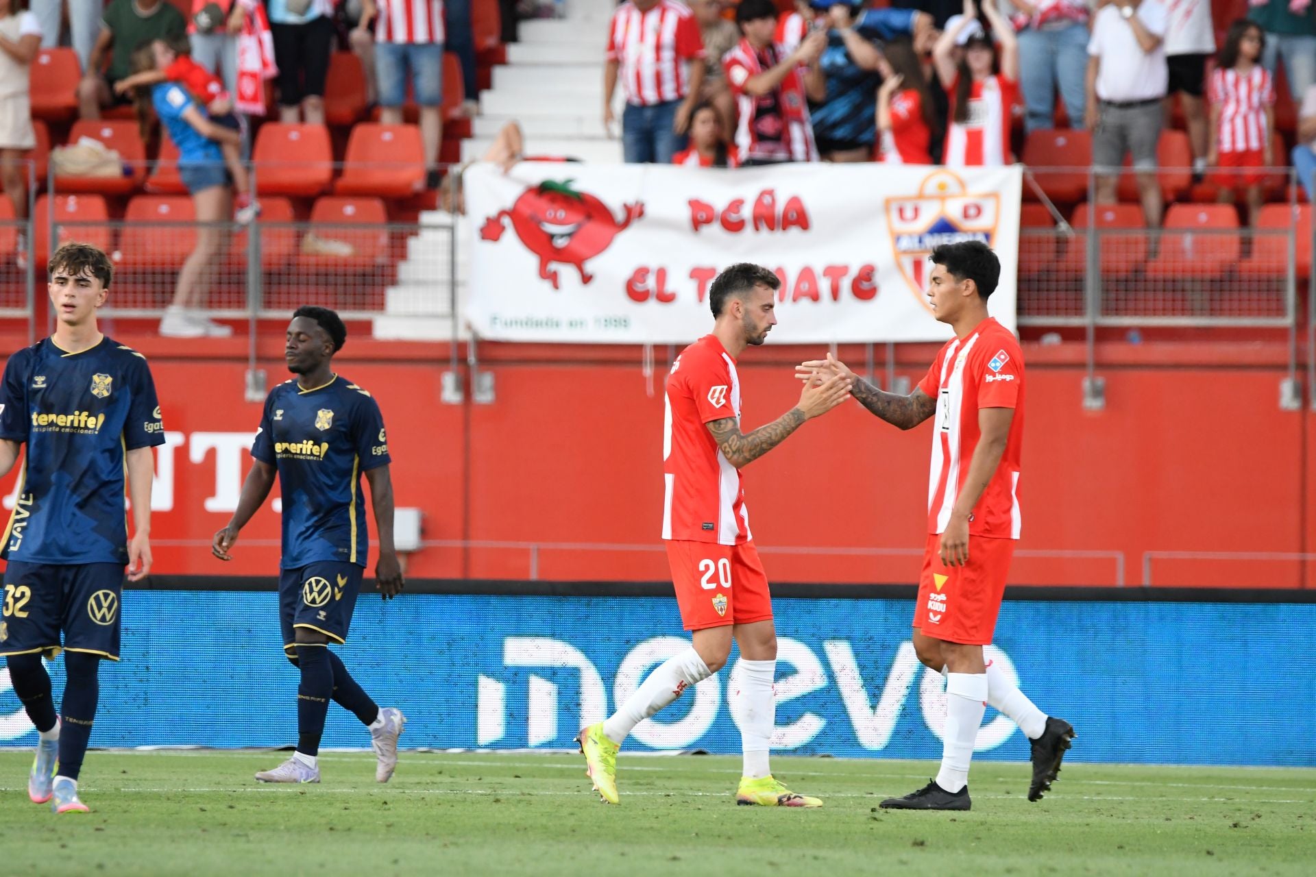 El Almería, control y clase