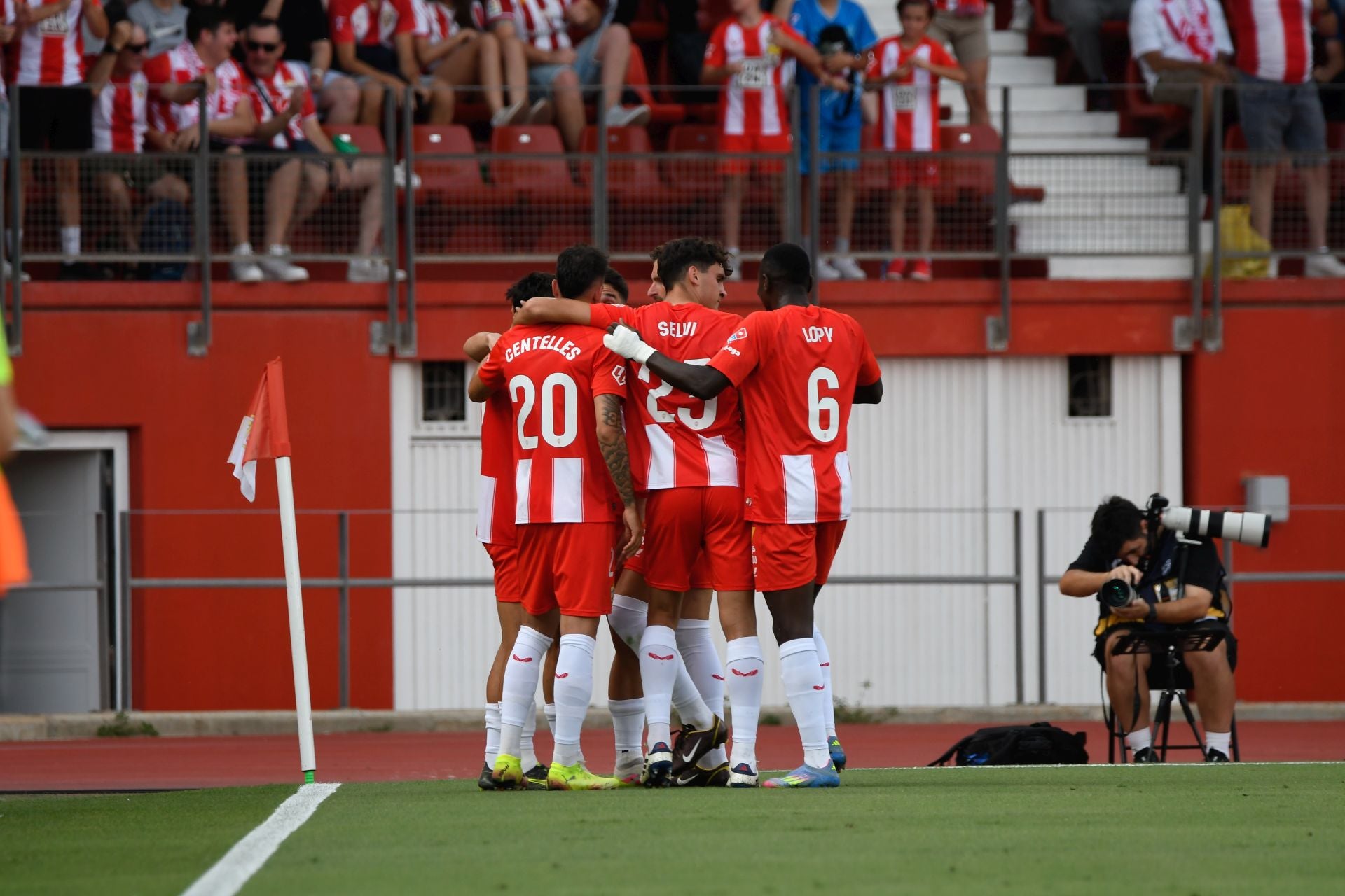 El Almería, control y clase