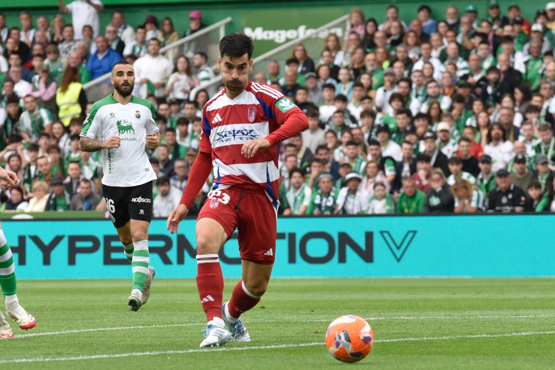 El Racing - Granada CF, en imágenes