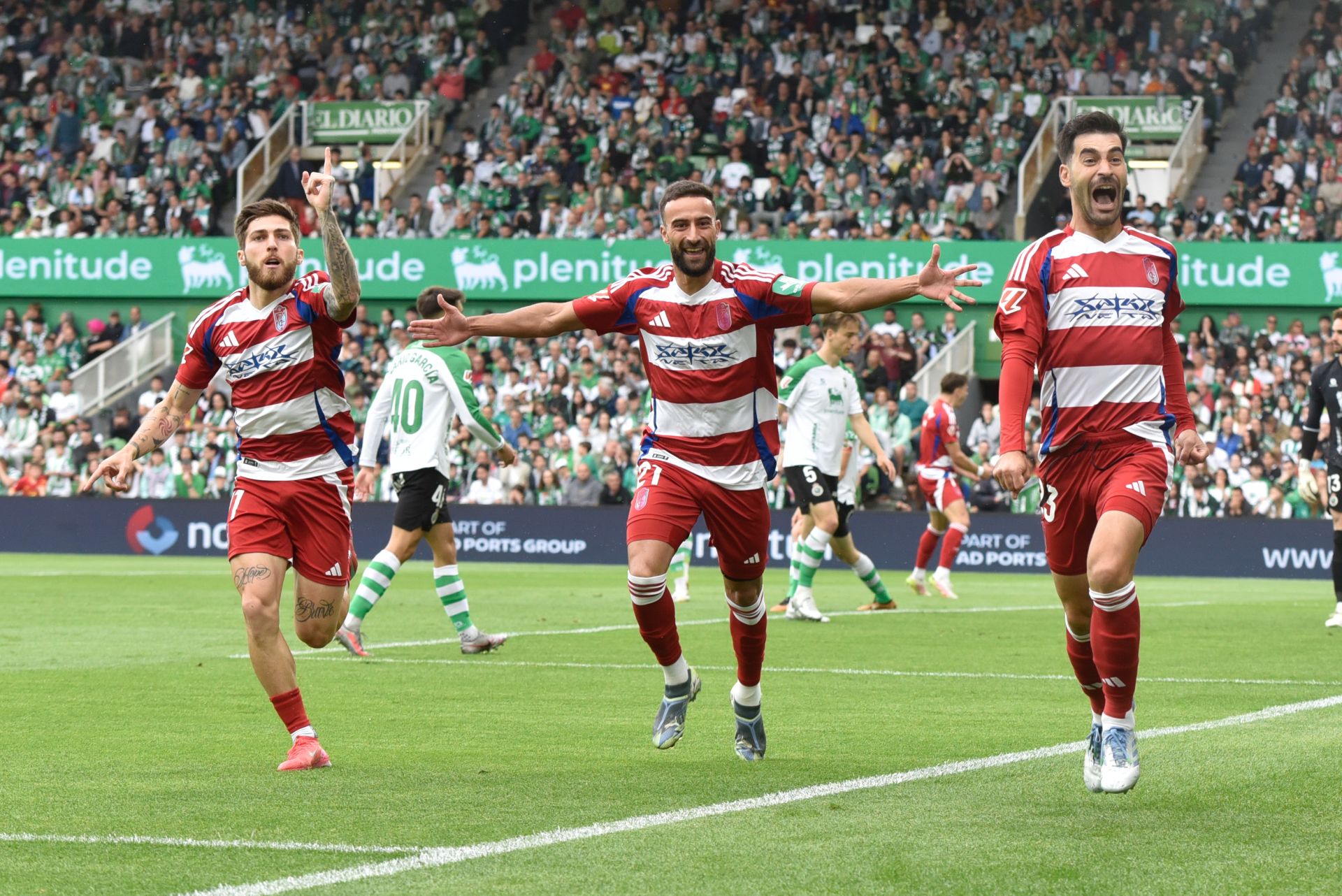 El Racing - Granada CF, en imágenes