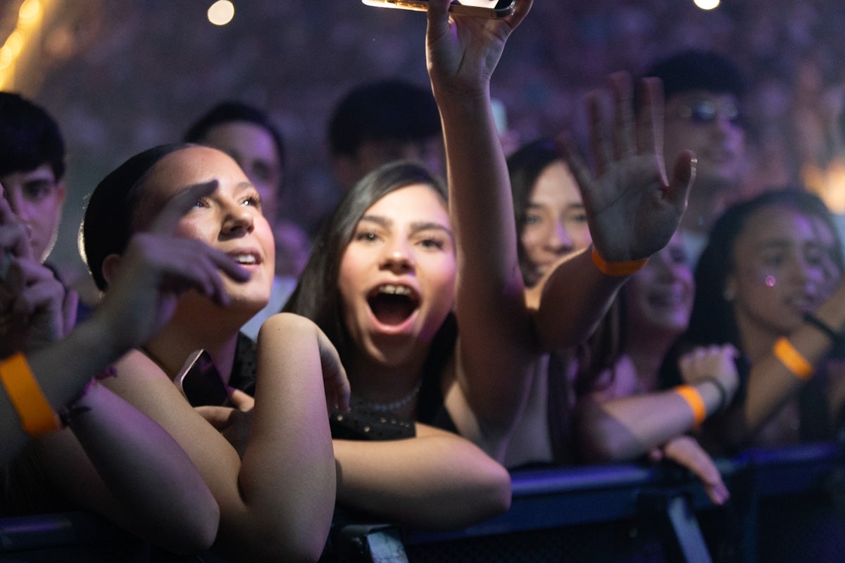 El concierto de Myke Towers en Granada, en imágenes