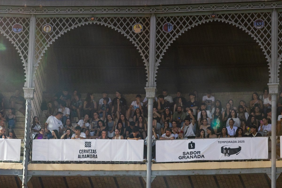 El concierto de Myke Towers en Granada, en imágenes