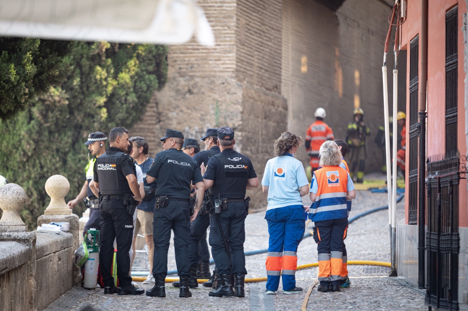 Las espectaculares imágenes del incendio desde el Albaicín