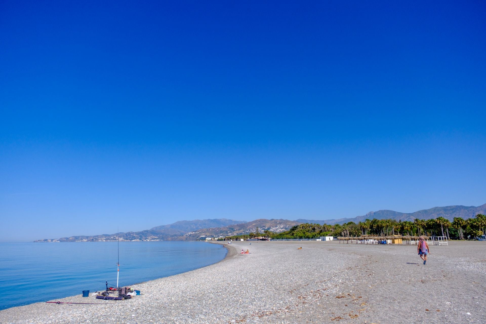Así está Playa Granada con el espigón al 90%