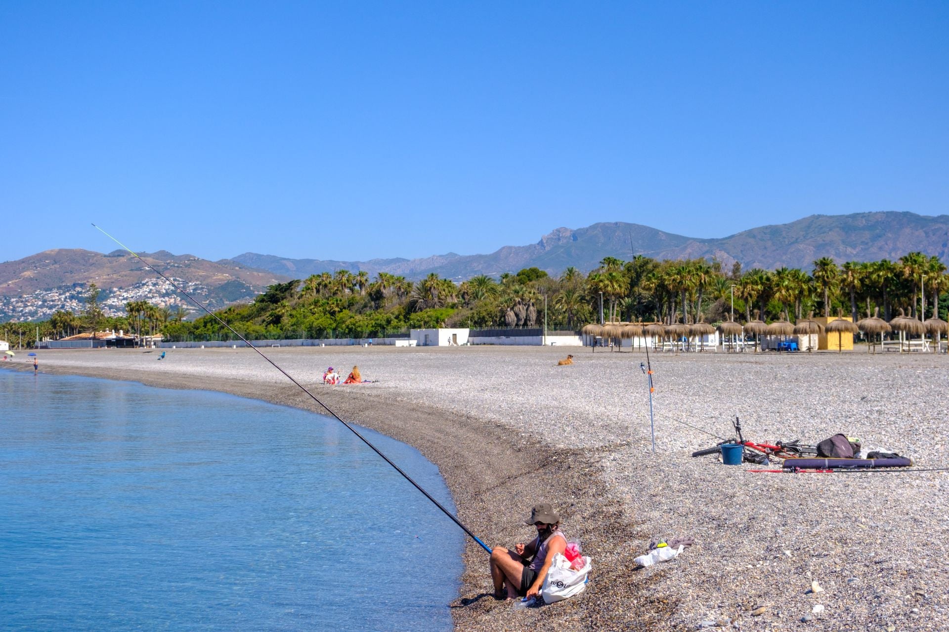 Así está Playa Granada con el espigón al 90%