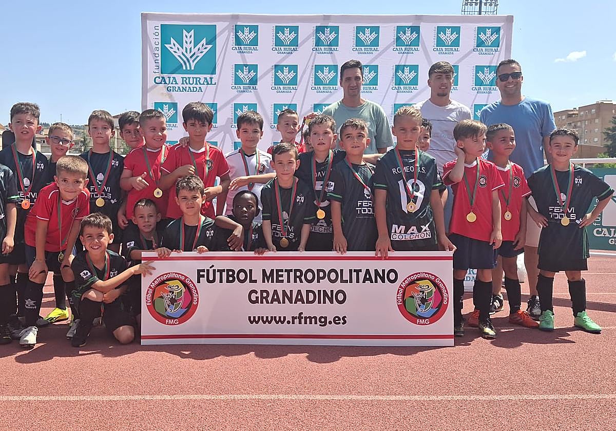 Algunos de los equipos participantes en la Copa Metropolitana Caja Rural de Granada.
