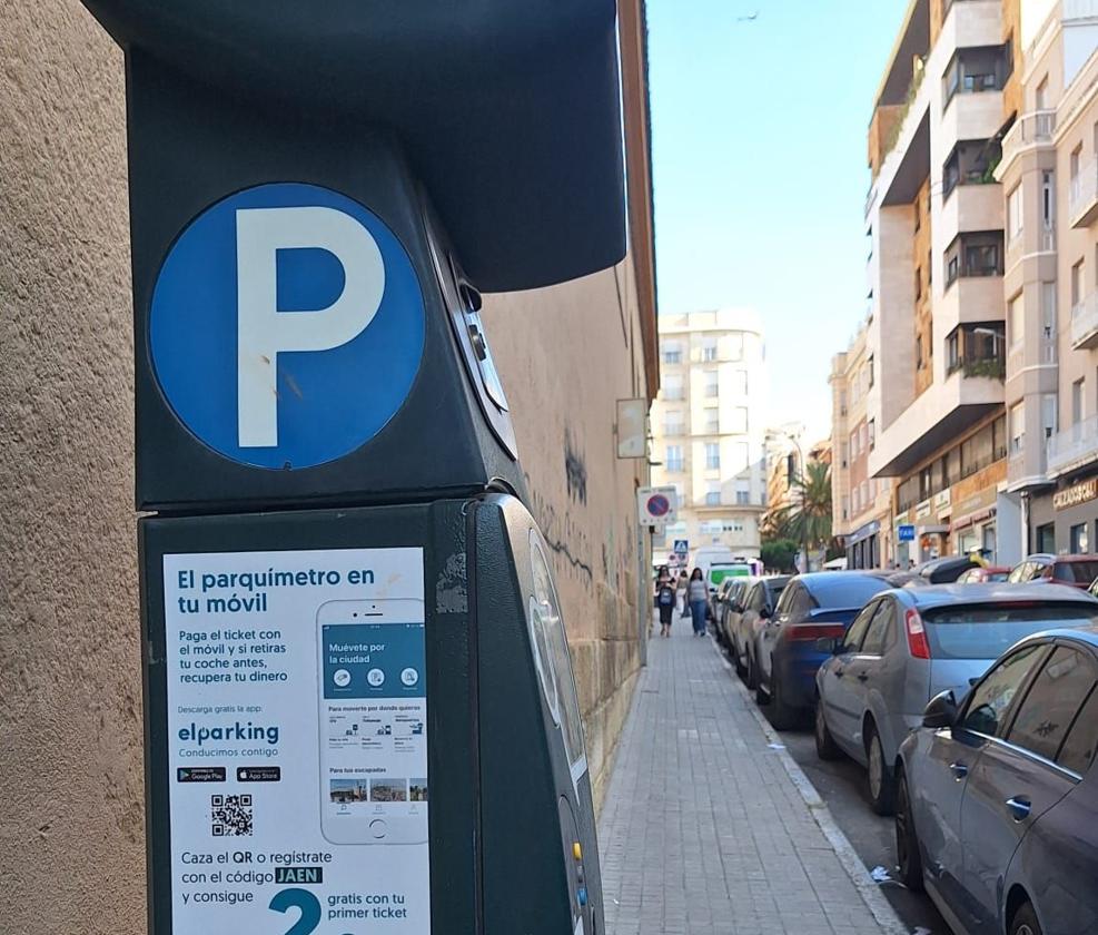 Parquímetro en la plaza de la Libertad, junto a la estación de autobuses.