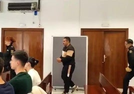 El acusado de acabar con la vida de Zhour B. en el juicio con jurado.