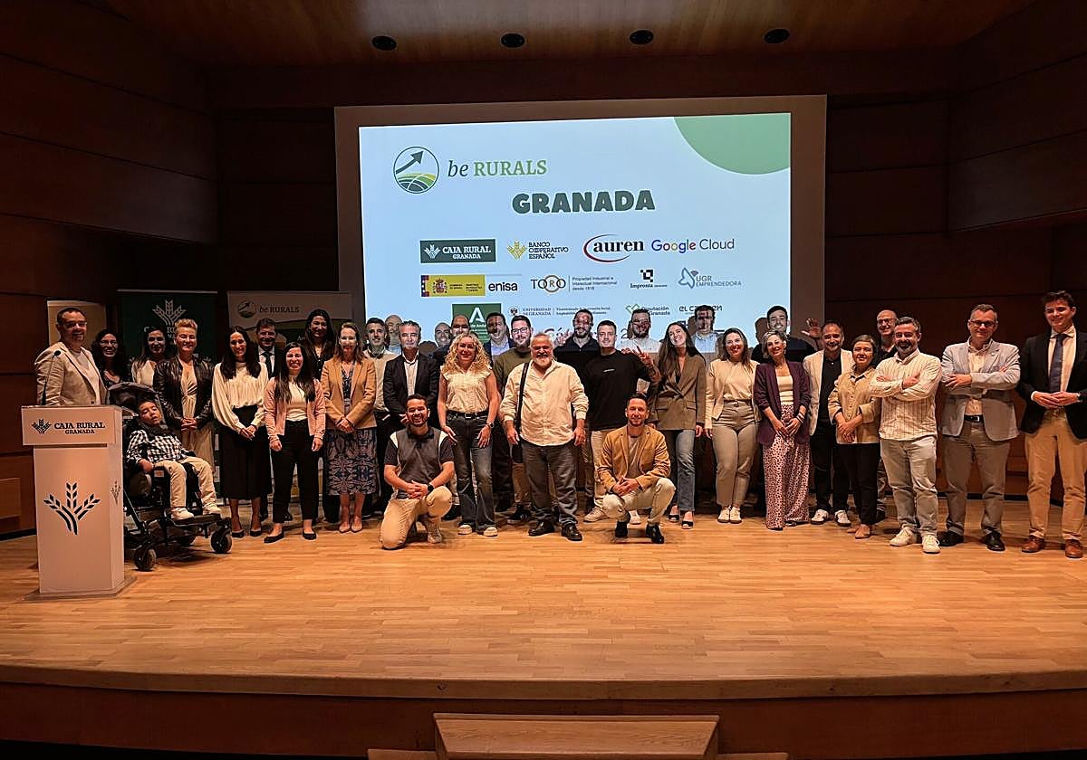 Foto grupal de 'Be rurals' .