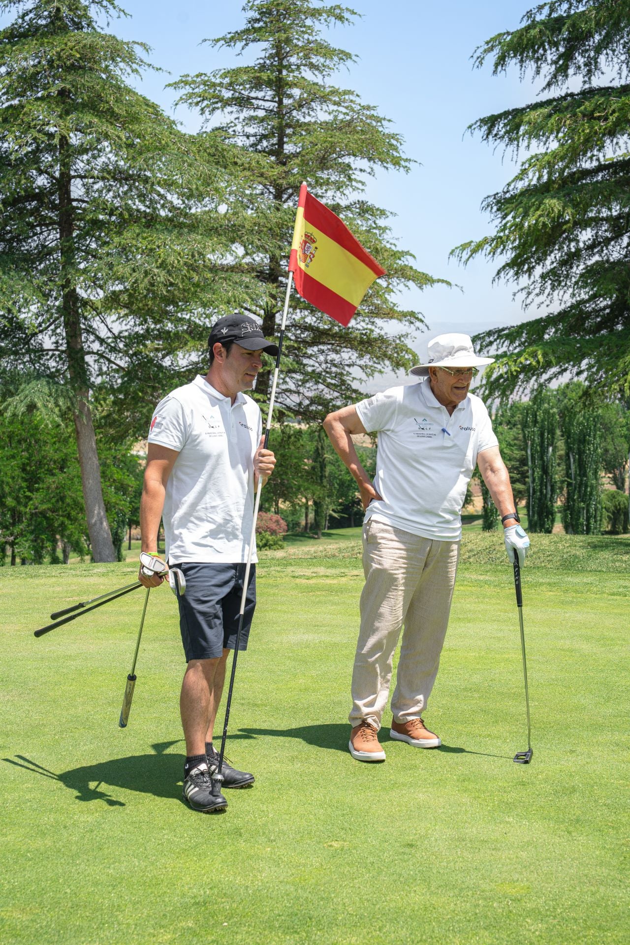Encuéntrate en el Torneo de Golf del Colegio de Aparejadores de Granada y IV memorial Vicente de Luna Cambil