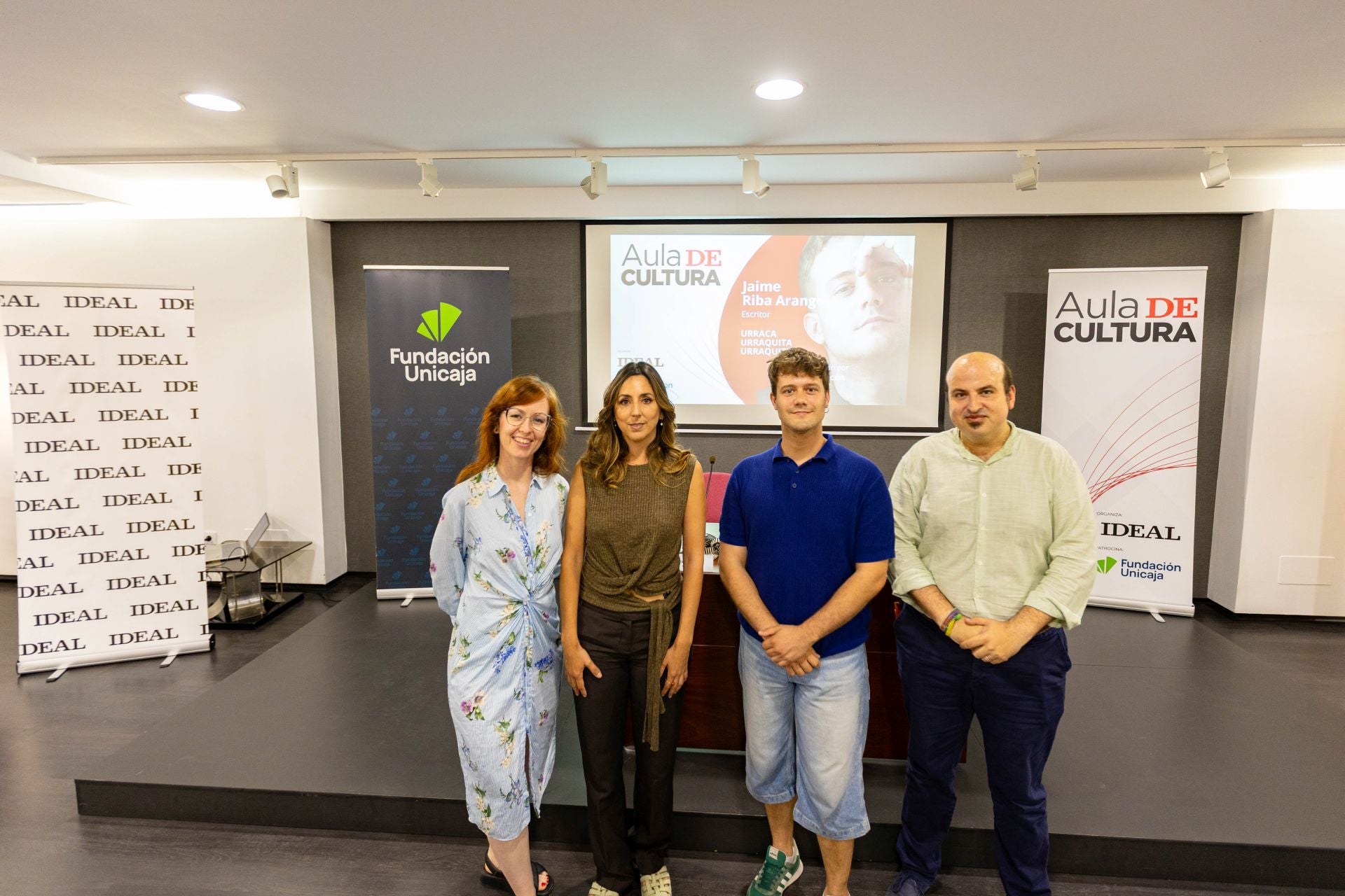 Galería: Jaime Riba en el Aula de Cultura de IDEAL