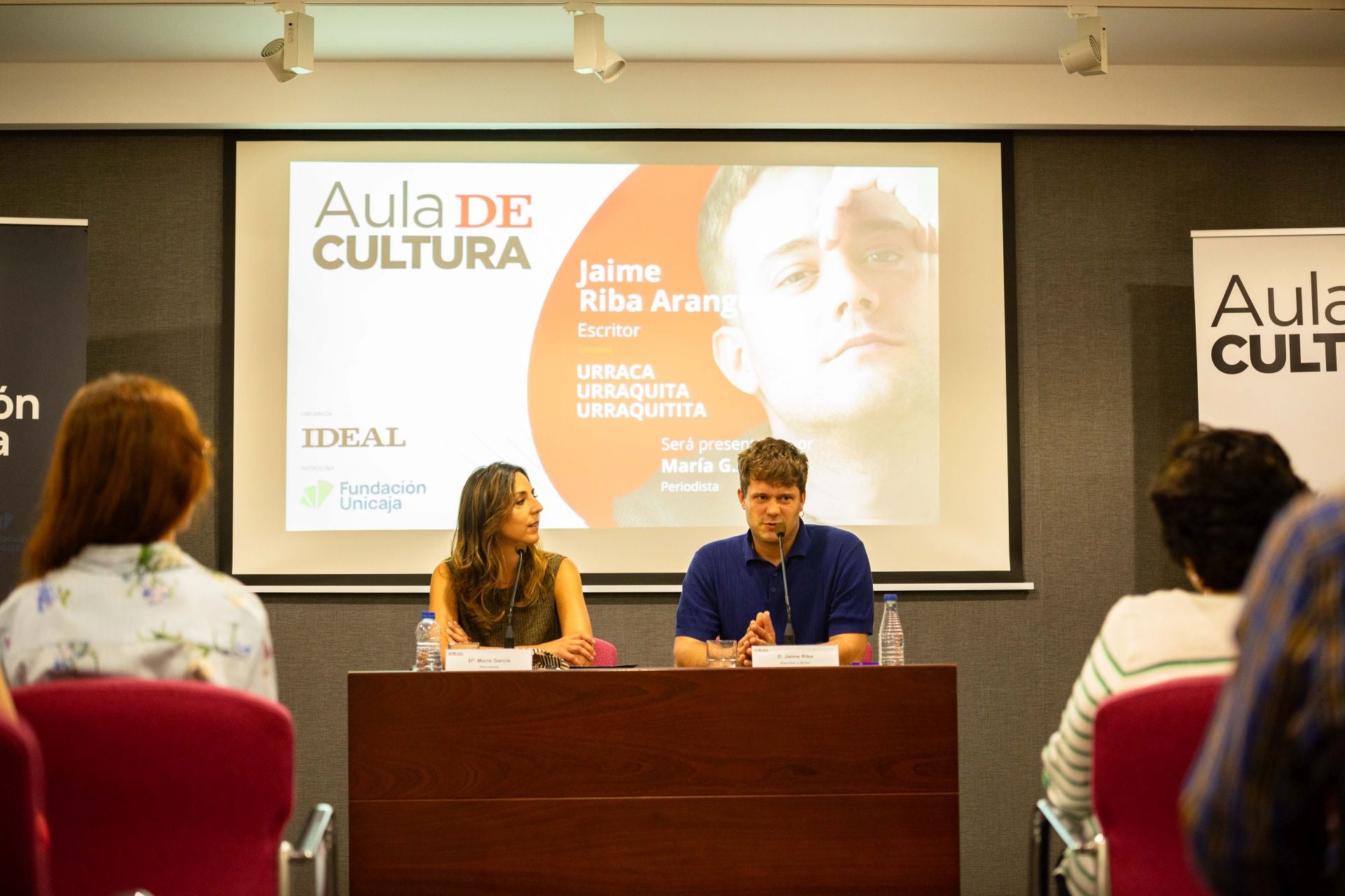 Galería: Jaime Riba en el Aula de Cultura de IDEAL
