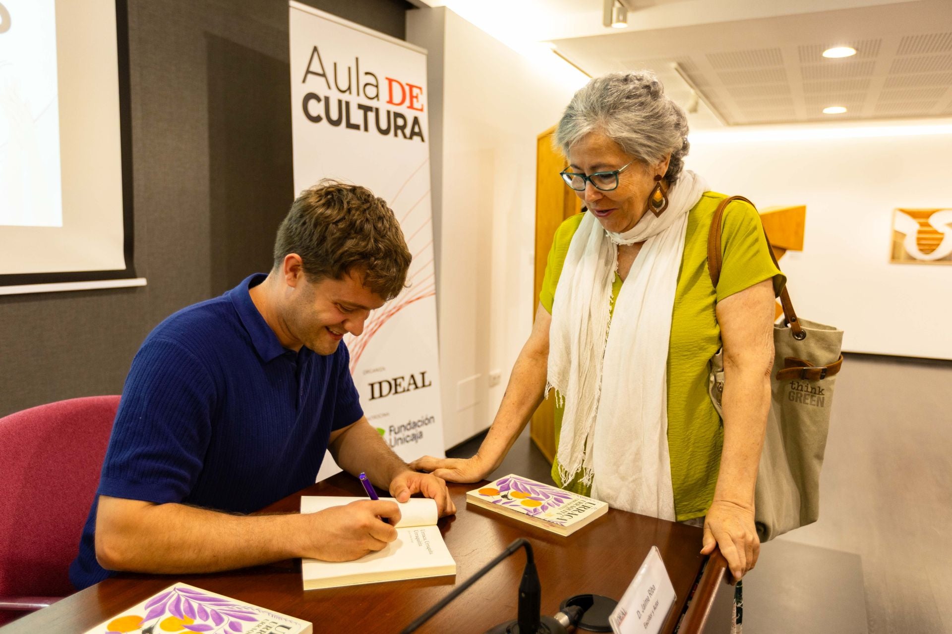 Galería: Jaime Riba en el Aula de Cultura de IDEAL