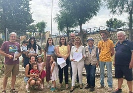 Acto de entrega de parcelas para huertos urbanos en El Valle.