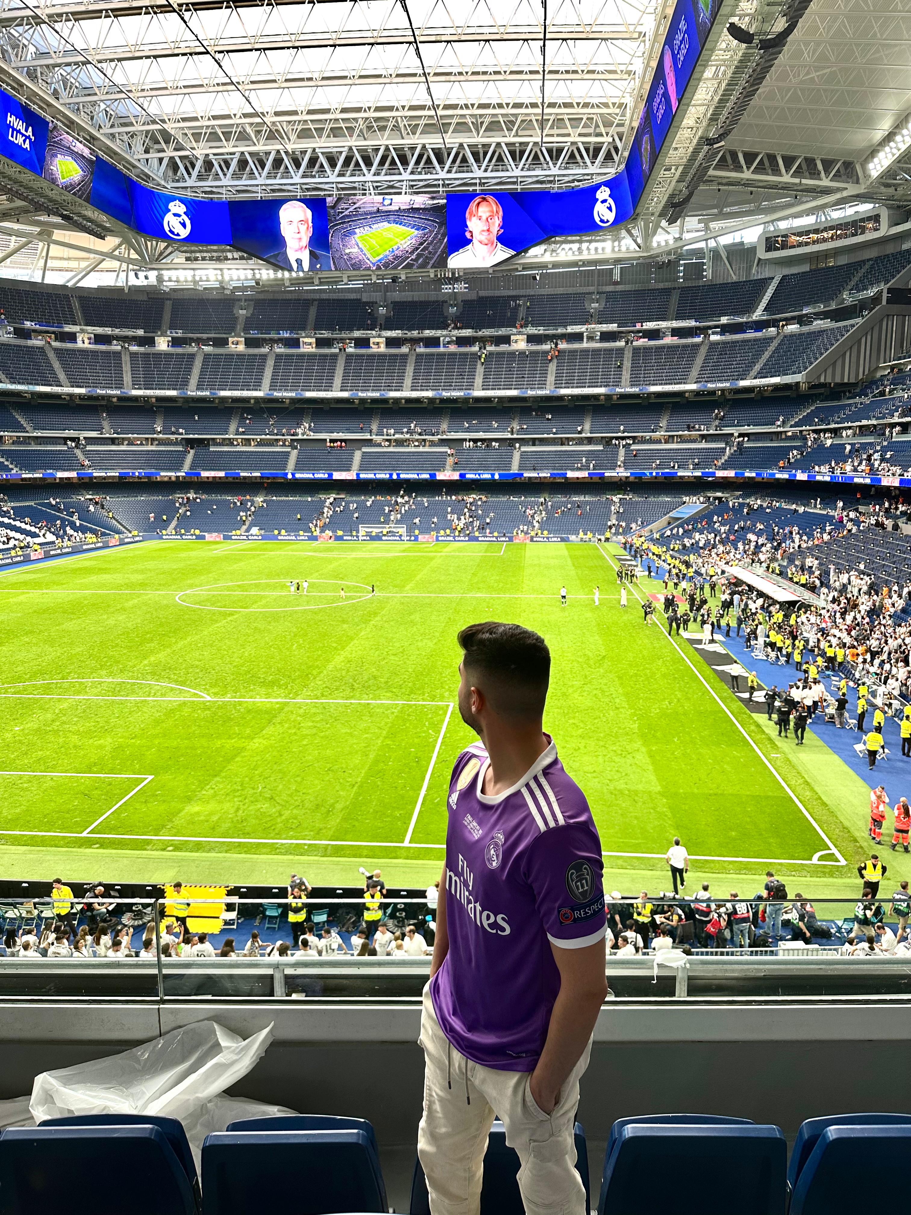 Álvaro Córdoba en el Bernabeu.