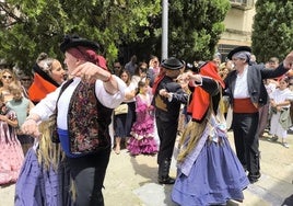 Las imágenes de la tradicional ofrenda floral a la Virgen de la Capilla en Jaén