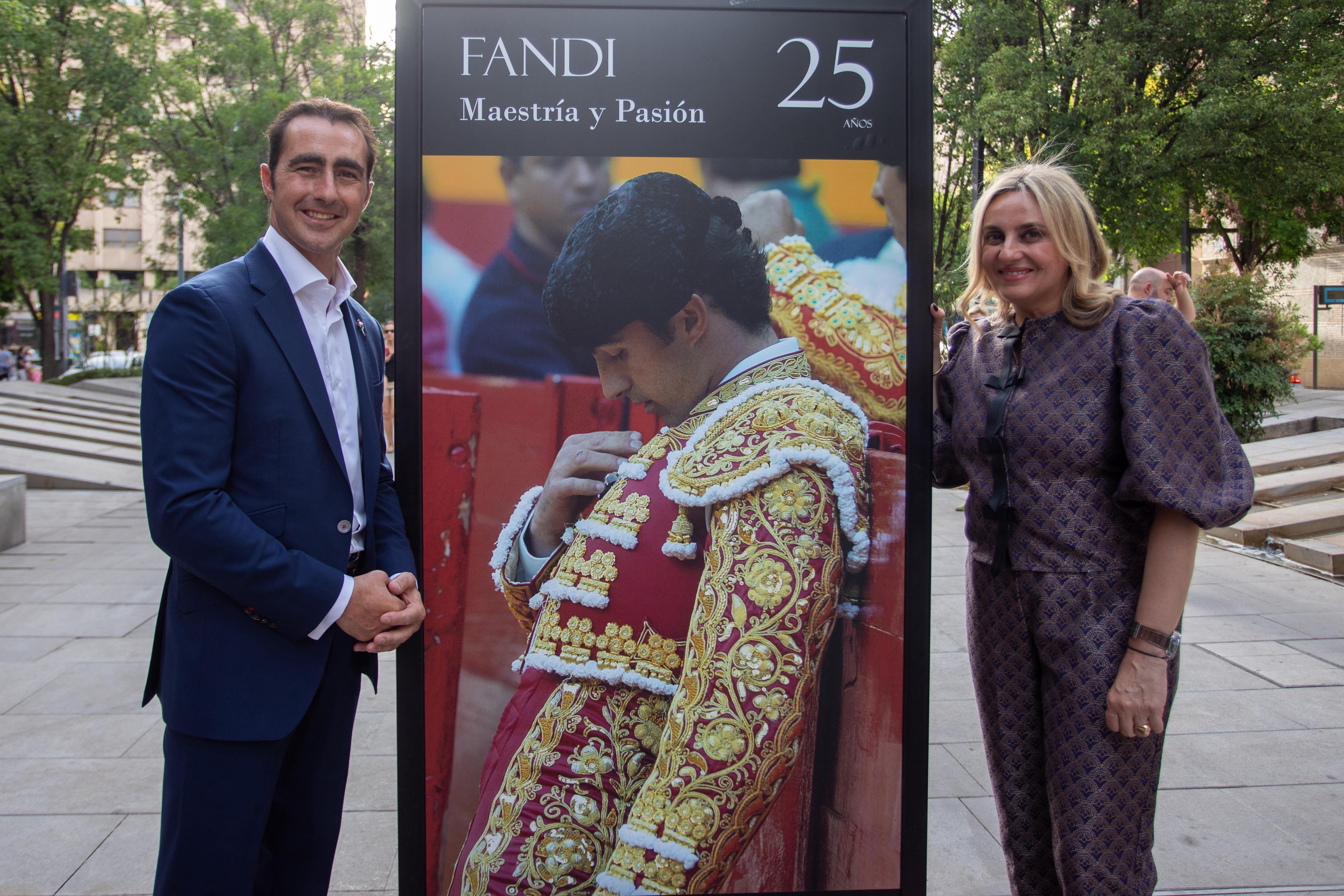Las imágenes del homenaje a &#039;El Fandi&#039; en el 25 aniversario de su alternativa