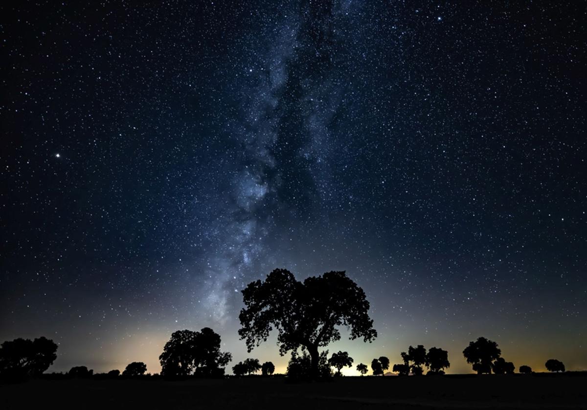La Vía Láctea observada desde el Desierto de los Coloraos, donde hay uno de los cielos más limpios de la provincia de Granada.