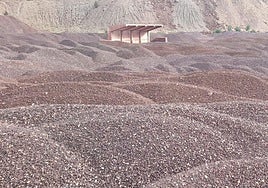 Mineral depositado en el yacimiento de Alquife