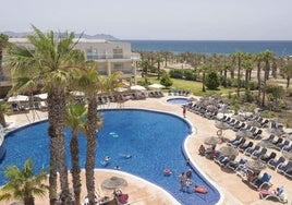 Piscina de un hotel.