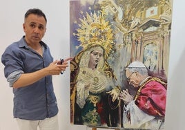 El pintor Manuel Obregón junto al cuadro que bendecirá el Papa León XIV.