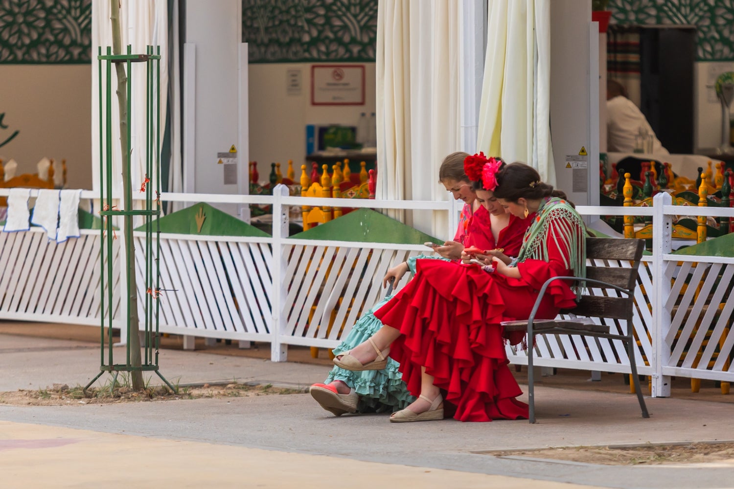 Granada disfruta del domingo de Corpus