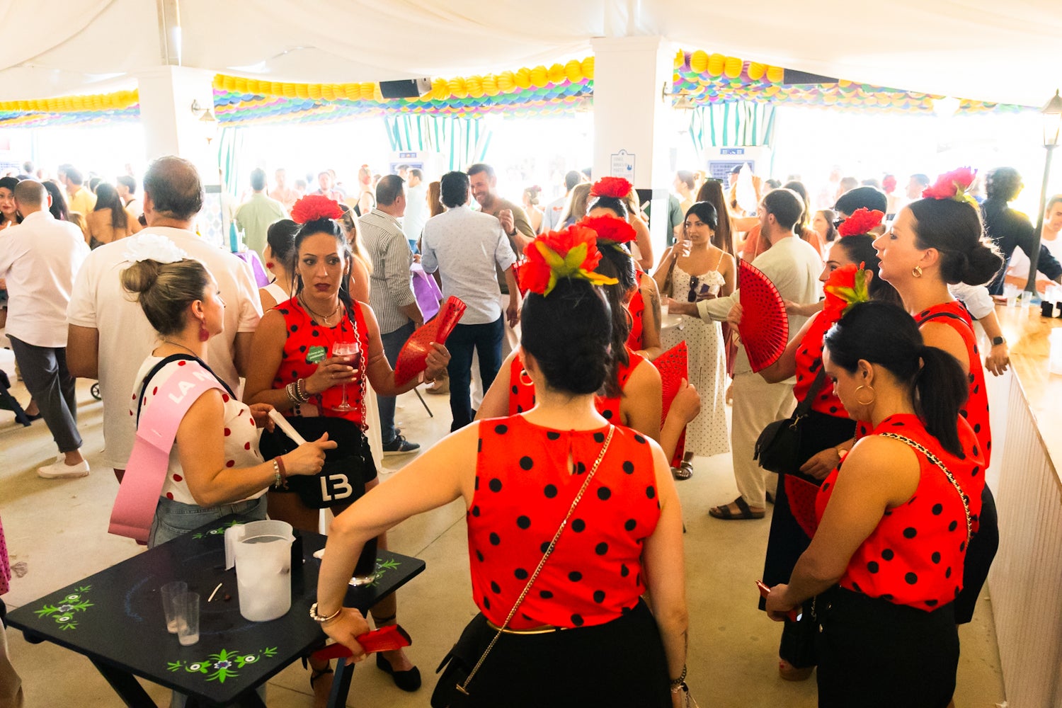 Granada disfruta del domingo de Corpus