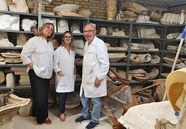 Esperanza Cubillo, Victoria Garzón y Jose Luis López.