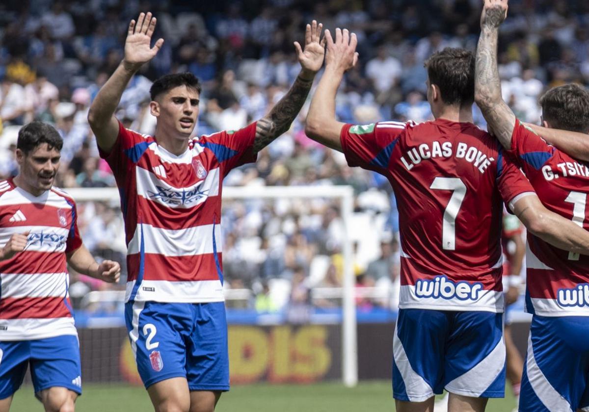 Sergio Ruiz y Boyé, junto a Rubén Sánchez y Tsitaishvili.