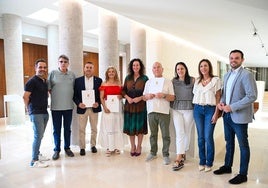 Firma de los convenios en el Ayuntamiento de Almería.