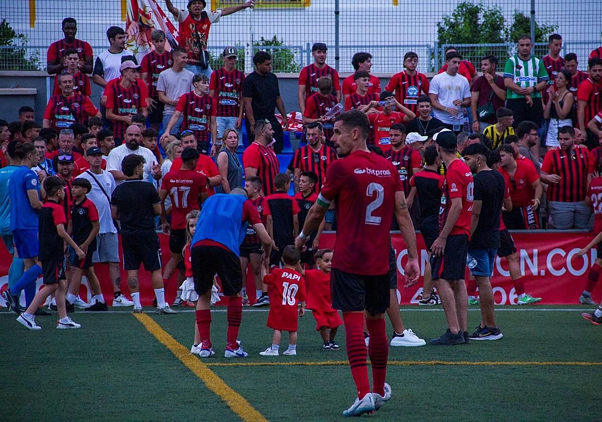 El club rojinegro pondrá una pantalla gigante a su afición.