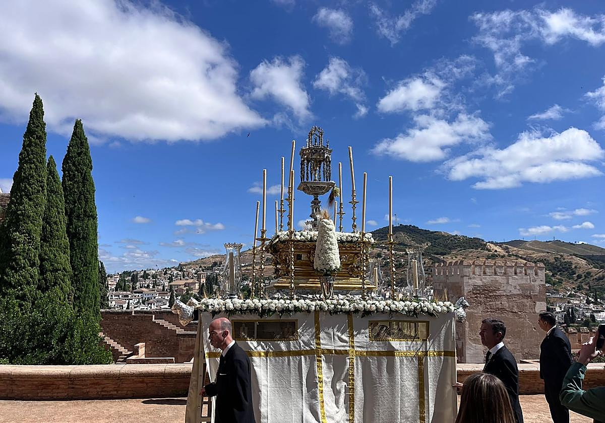Corpus Chico de la Alhambra organizado por la cofradía de Santa María de la Alhambra