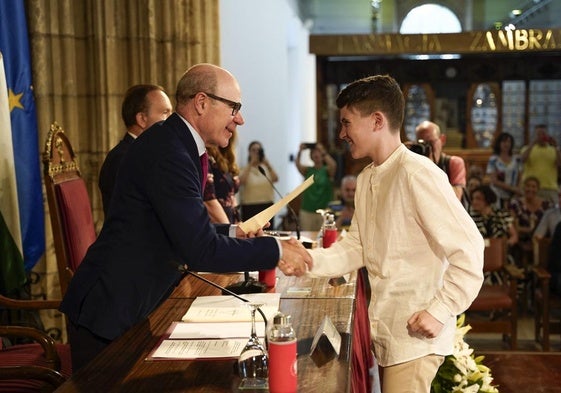 Los 30 mejores estudiantes de la PAU han superado el 13,685