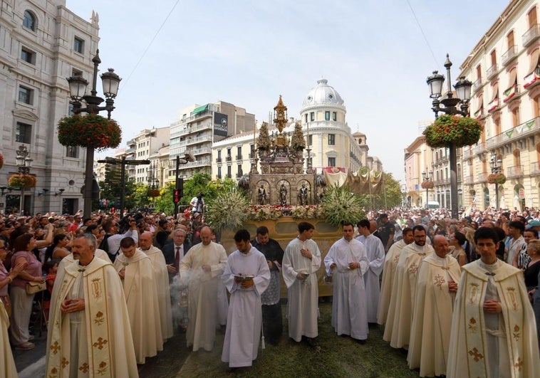 Un Corpus brillante con la vuelta de los seises a la Catedral