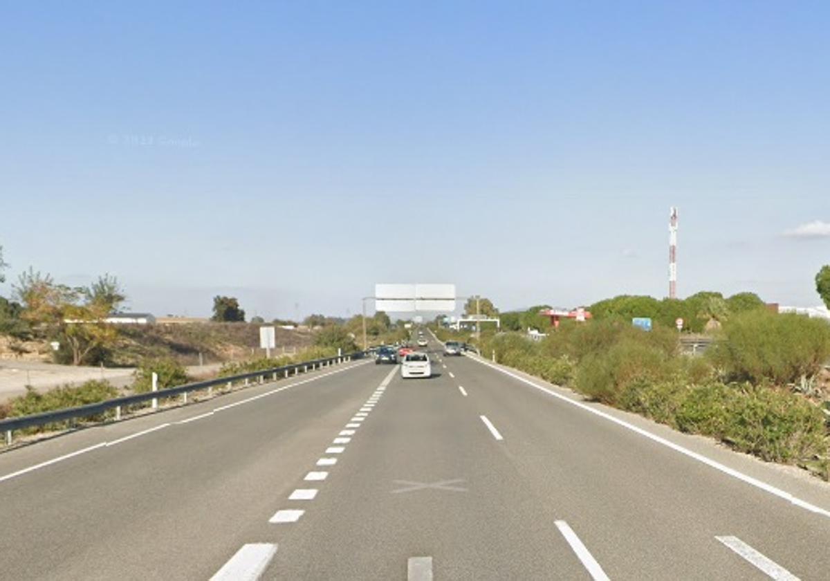 Muere un guardia civil de tráfico arrollado mientras...