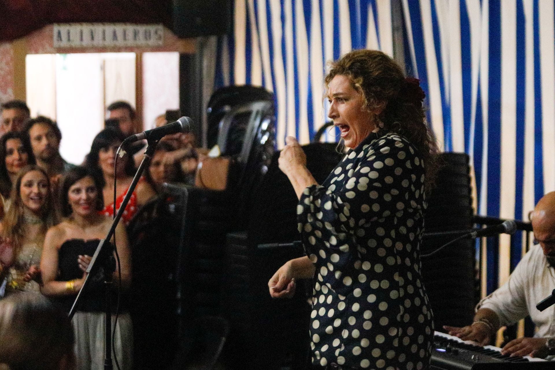 Las mejores imágenes del viernes de Corpus: los Morente, los Mutantes y la manta de agua