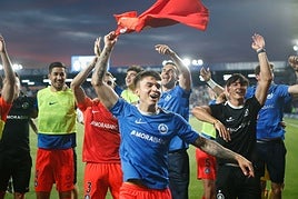 La fiesta tras certificar el ascenso.