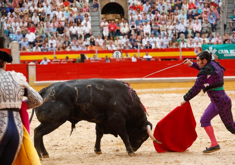 Truenos, relámpagos y una tormenta de arte