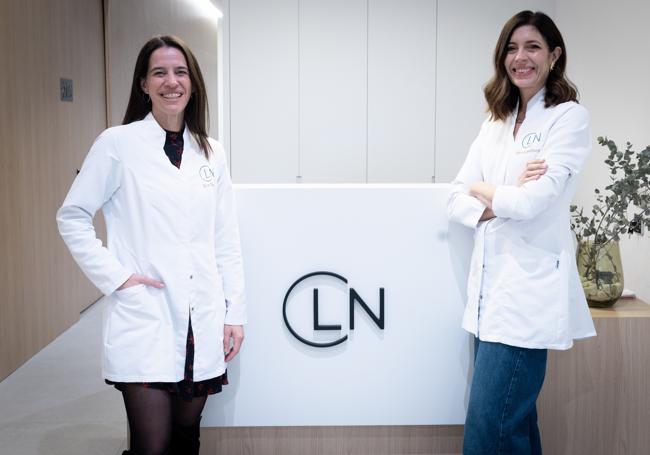 Las doctoras Navas y Lechuga en la recepción de CLN.