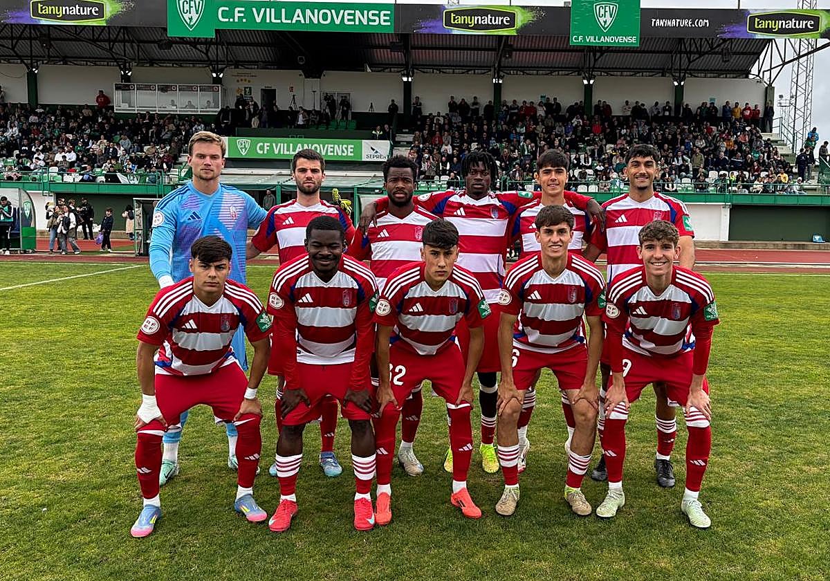 El Recreativo Granada, en un partido de la pasada campaña.