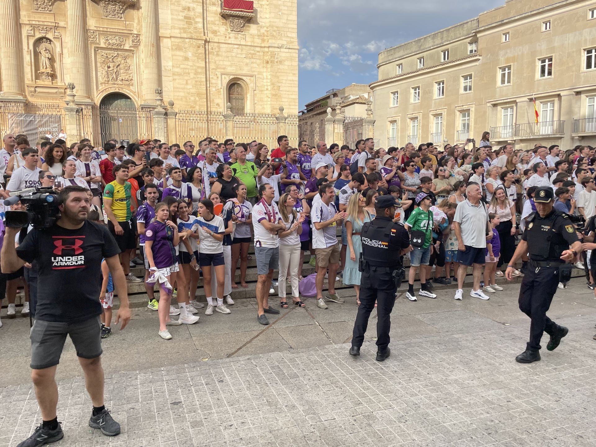 La fiesta del ascenso del Real Jaén, en imágenes