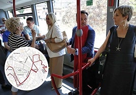 Carazo viaja en uno de los buses de la línea 7.
