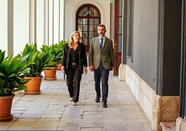 Los consejeros Carolina España y Ramón Fernández-Pacheco, este miércoles en el Palacio de San Telmo.