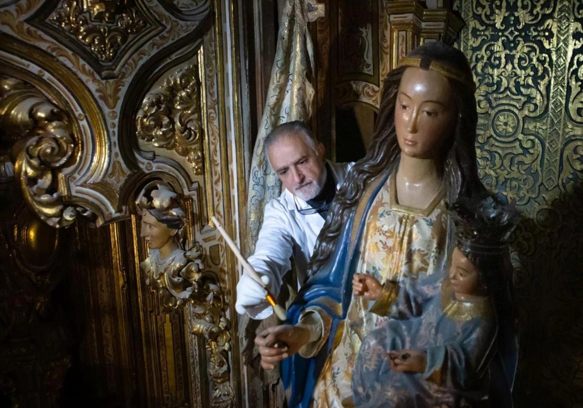 La restauración de imágenes en Granada: Un arte y un...