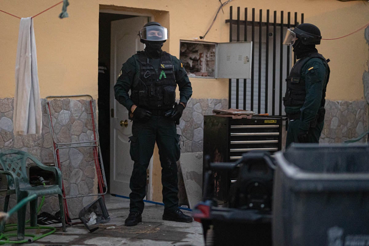 Las imágenes de la redada de la Guardia Civil contra un clan de atracadores