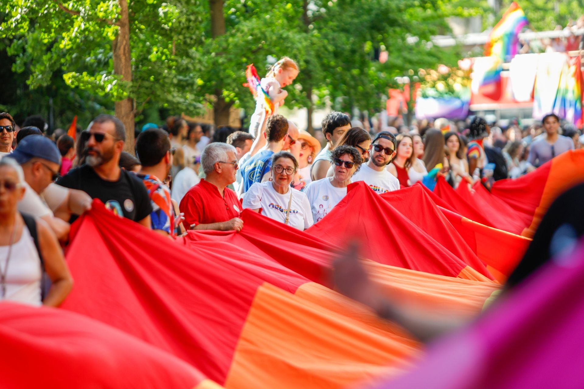 Las imágenes de la manifestación del Orgullo en Granada