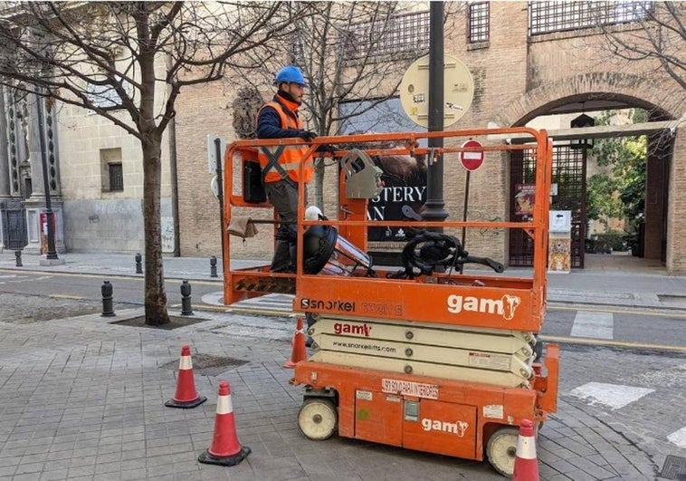 Granada renovará 11.000 luces en 270 calles