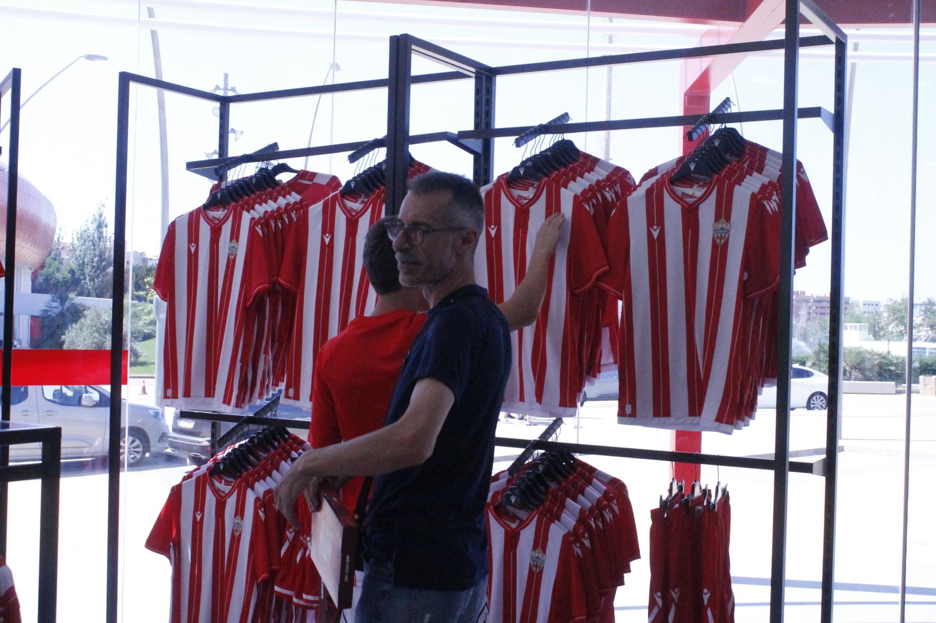 La pasión se renueva: abonos en marcha y nueva segunda piel